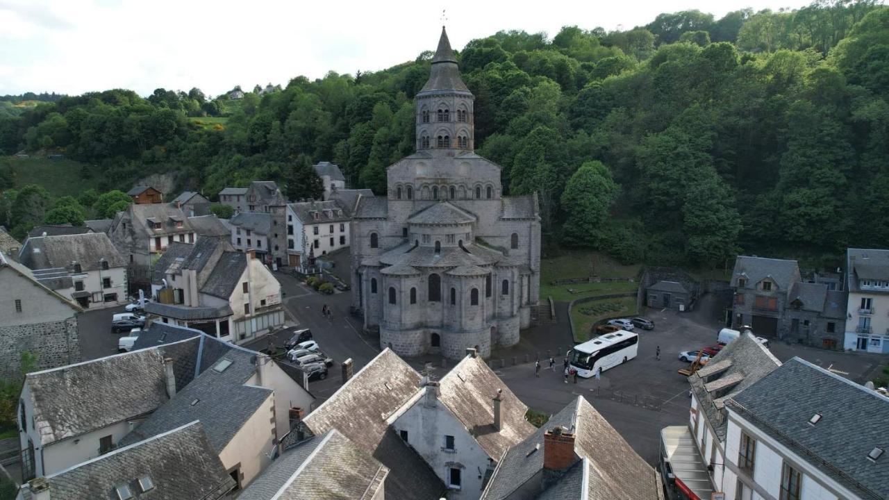 Rose, 4 Pers. Villa Saint Antoine, Orcival, Sancy Zewnętrze zdjęcie