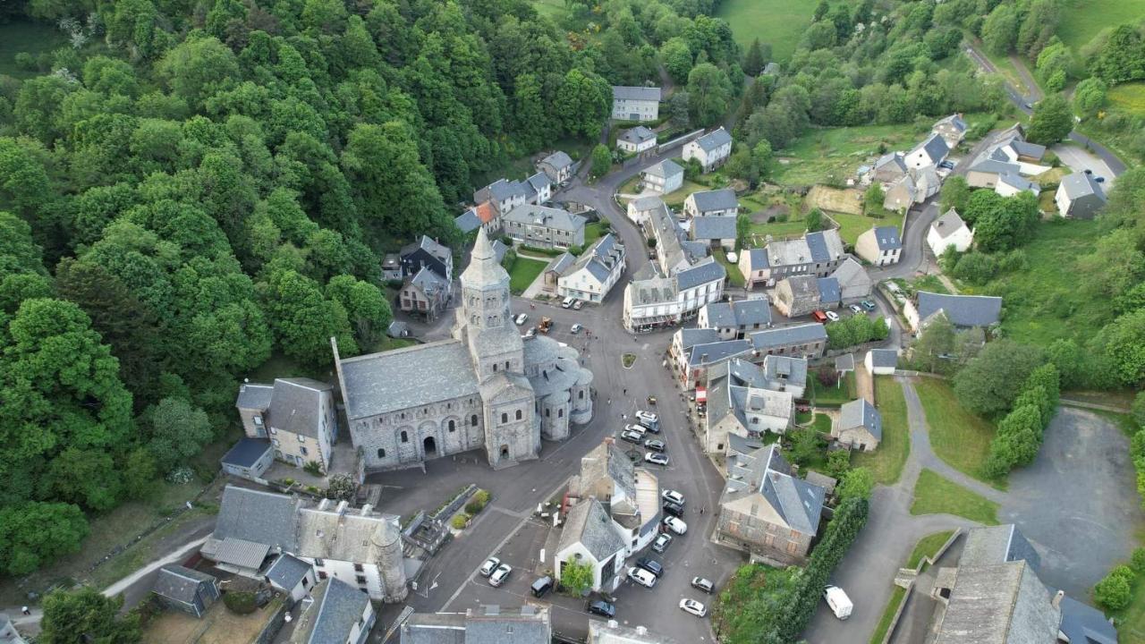 Rose, 4 Pers. Villa Saint Antoine, Orcival, Sancy Zewnętrze zdjęcie